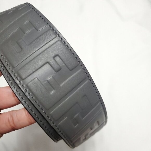 Fendi FF M onogram Gray Leather Shoulder Strap - Picture 1 of 8